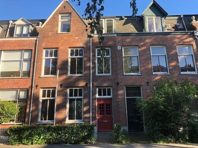 Modern Genieten In Oud Binnenstadspand Amersfoort Luaran gambar